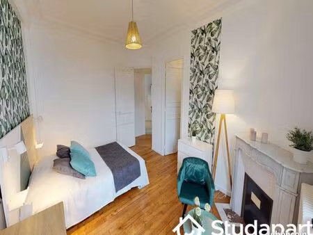 chambre 1 pièce 16 m²