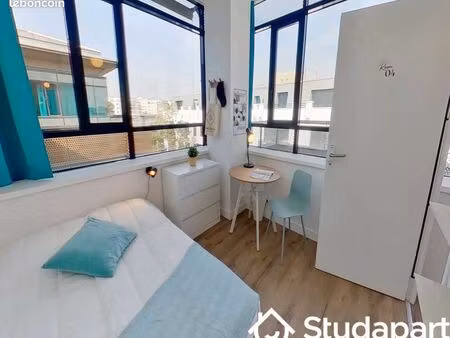 chambre 1 pièce 9 m²