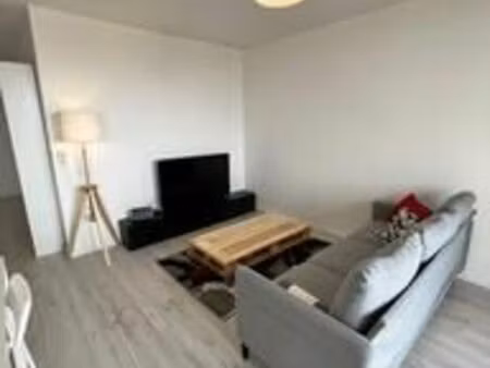 chambre 1 pièce 12 m²