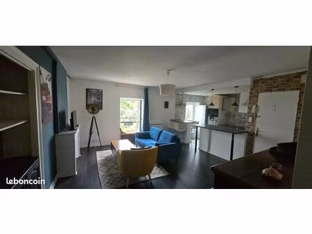 t3 meublé – 65 m² – hyper-centre chalon – vue obélisque – calme & lumineux