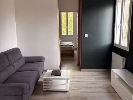 appartement t2 meublé au centre de montpon-menesterol