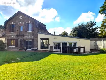 maison centre doullens