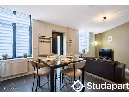chambre 1 pièce 11 m²