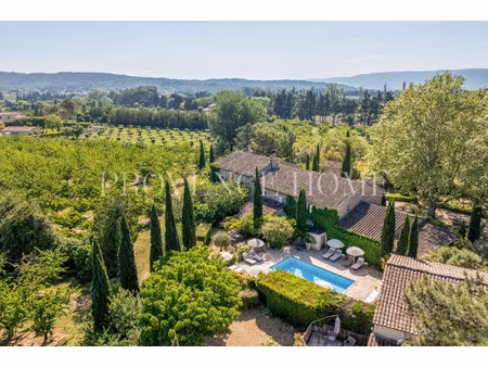 propriété à vendre à lagnes