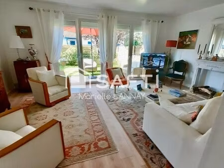 villa de luxe à vendre dans le quartier chantaco