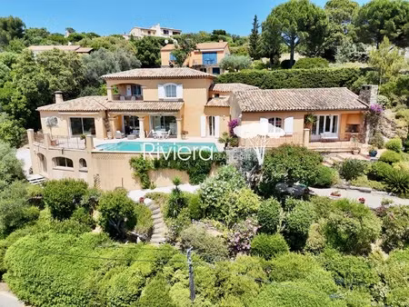 villa de luxe à vendre à la croix-valmer