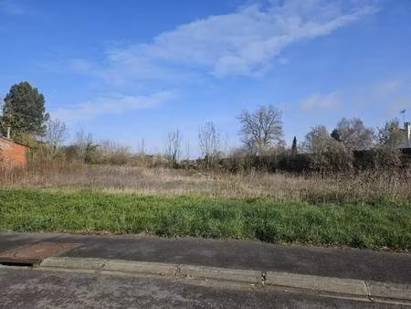 terrain constructible viabilisé à vendre