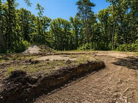 terrain constructible viabilisé à vendre
