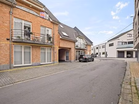 appartement à louer à berlare € 950 (lnwxo) - van hoye vastgoed - berlare | zimmo