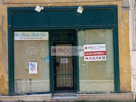 local commercial à louer