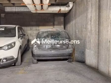 parking souterrain 10m2