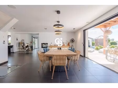 maison de luxe à vendre à saint-andré-de-cubzac