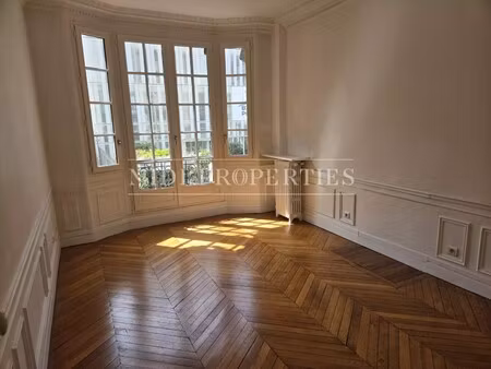 appartement de luxe à vendre dans le quartier saint placide