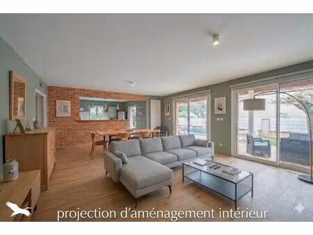 maison de luxe à vendre dans le quartier vitarelles