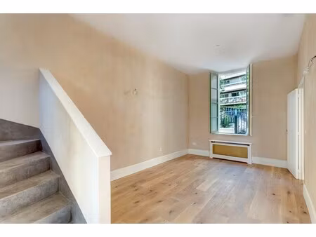 maison de luxe à vendre dans le quartier le centre