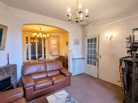 maison de luxe à vendre dans le quartier scarron
