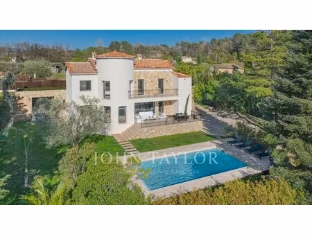 villa de luxe à vendre dans le quartier ecarts sud