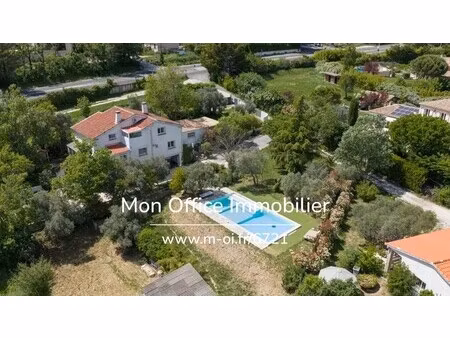 maison de luxe à vendre à mimet