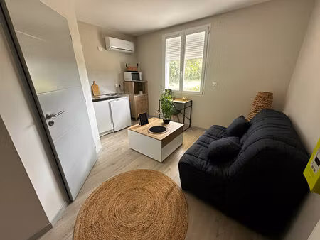location appartement 1 pièce  15.00m²  albi