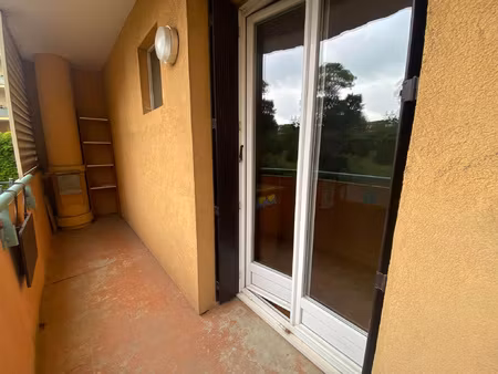 carcassonne - appartement rez-de-chausse avec balcon et gara