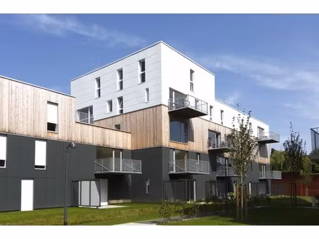 t3 avec jardin et parking à douai
