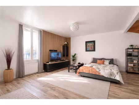 maison/appartement t4 de 84m2 avec terrasse