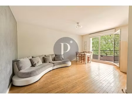 94240 - l'hay les roses - 2 pieces - 45m² - ligne 14 - cave - box