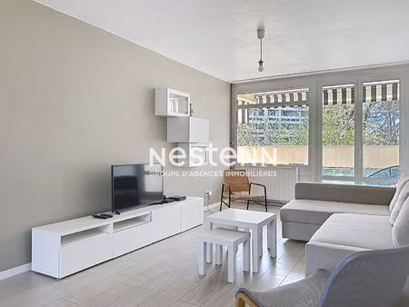appartement t3 meublé avec balcon + parking - résidence avec parc - oullins