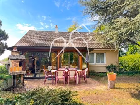 maison individuelle 128 m² | dpe d | 4 chambres | jardin privatif de 729 m²