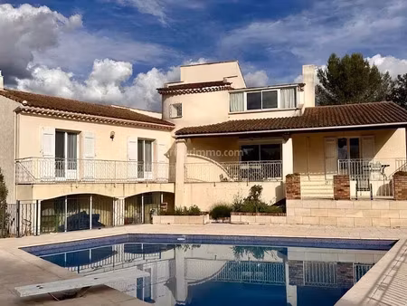 vente propriété 8 pièces 250 m2 à tavernes