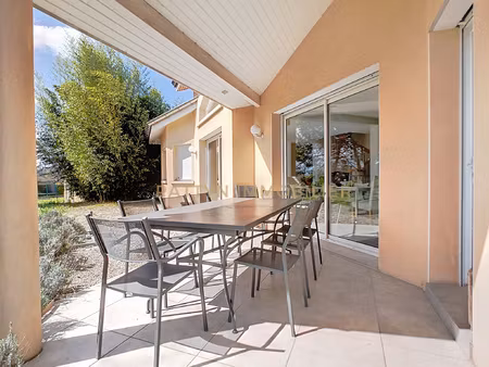 civrieux (01390) villa contemporaine 145 m2 terrain 1400