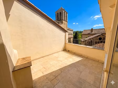 maison de village pleine de charme à malaucène avec terrasse