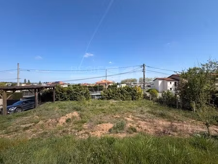 terrain constructible - 505 m2 - 69290 -grézieu-la-varenne
