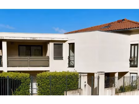 appartement francheville 70.16 m² t-3 à vendre  239 000 €