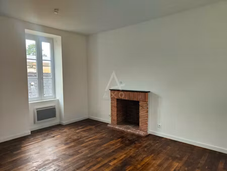 location appartement la fleche  39m² 2 pièces 410€ sarthe