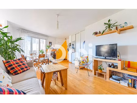 appartement les lilas 64.1 m² t-3 à vendre  499 000 €