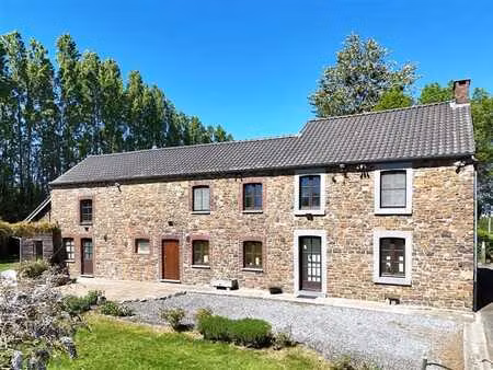 belle maison de caractère sur + 4 ha
