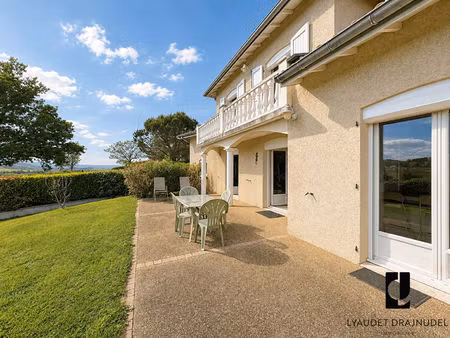 maison lay 6 pièces 146 m2 - 4 chambres - 3 garages - avec vue