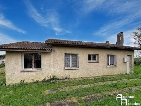 maison à rénover avec 3 chambres