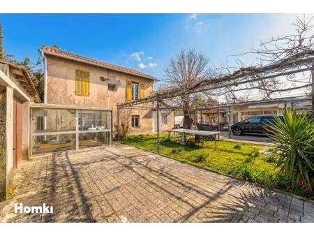 maison/villa t6 de 210 m2 à aubagne 13400