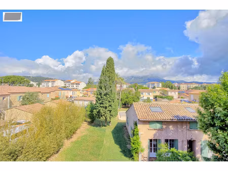 sublime duplex à la garde