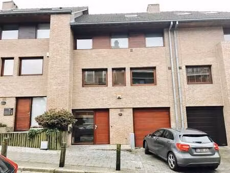 jolie maison 4 chambres à louer