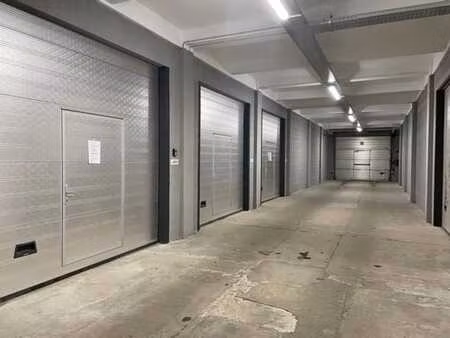 entrepôt de stockage