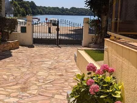 vente maison à sucé-sur-erdre (44240) : à vendre / 191m² sucé-sur-erdre