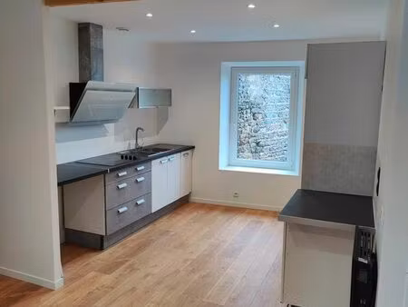 immeuble rénové 2 appartements – 173m² – rentable immédiatement
