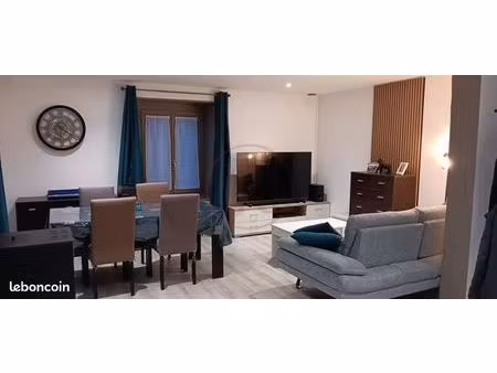 immeuble 7 pièces 160 m²