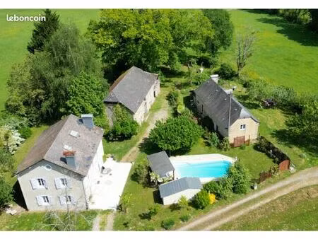 ferme 10 pièces 230 m²