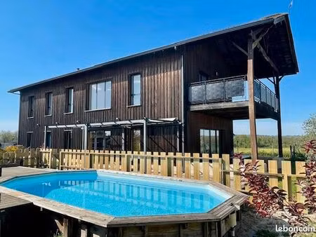 ancien séchoir réhabilité – esprit loft – piscine & sauna – 5 min de langon