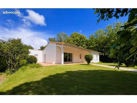 propriété 5 pièces 118 m²