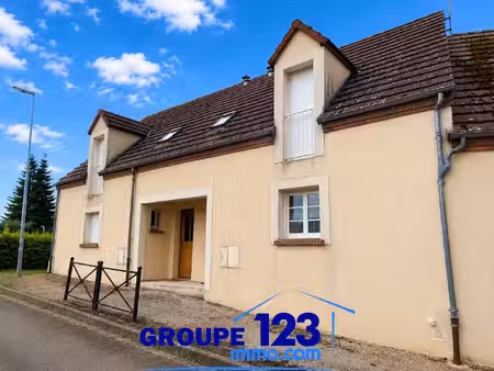 à 5 minutes d'auxerre  un duplex prêt à vivre !